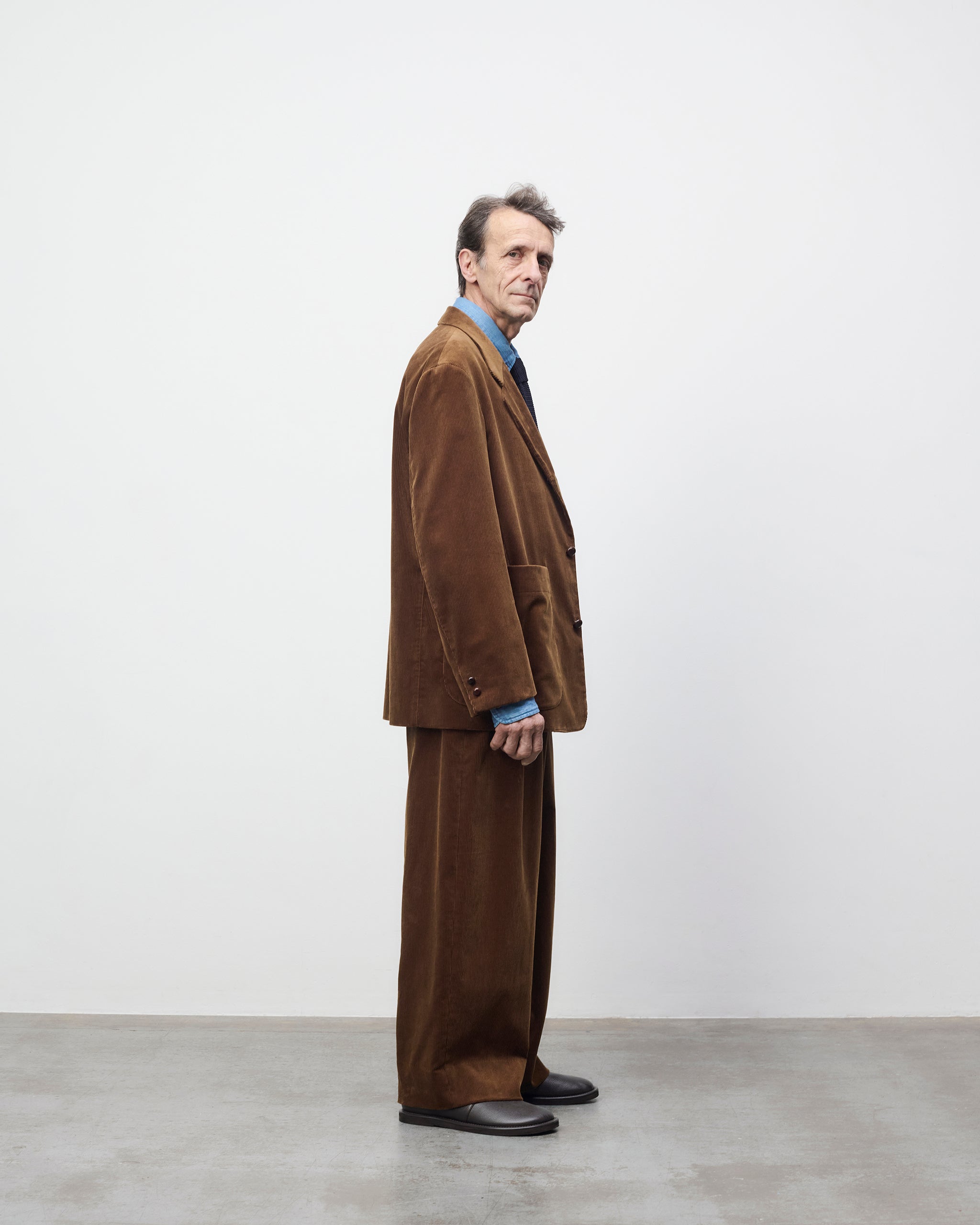 241217_STUDIO_NICHOLSON_S01_01