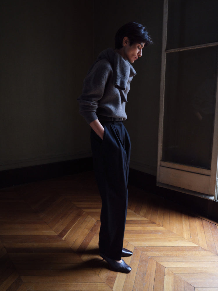 SPERRO WOOL TAILORED PANT IN BLACK