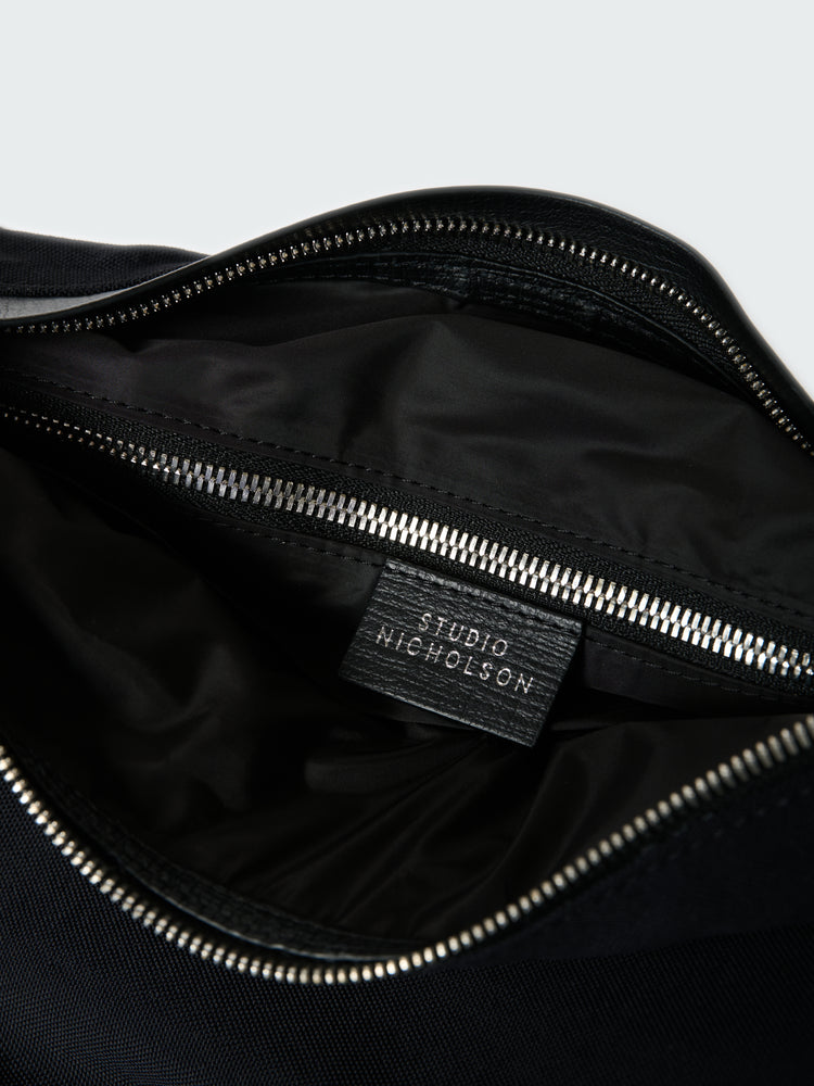 AIRPORT BAG LARGE IN BLACK