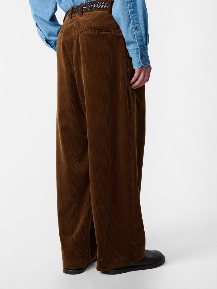 SN X BEAMS PLUS ALVY DOUBLE PLEAT PANT IN TOFFEE