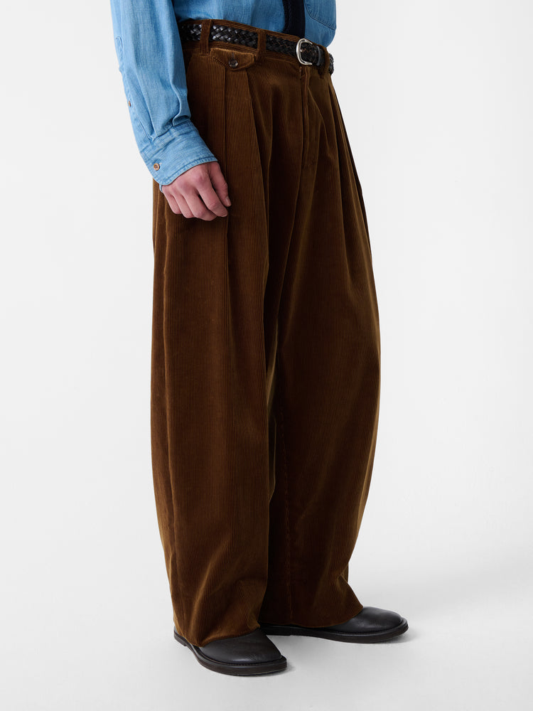 SN X BEAMS PLUS ALVY DOUBLE PLEAT PANT IN TOFFEE