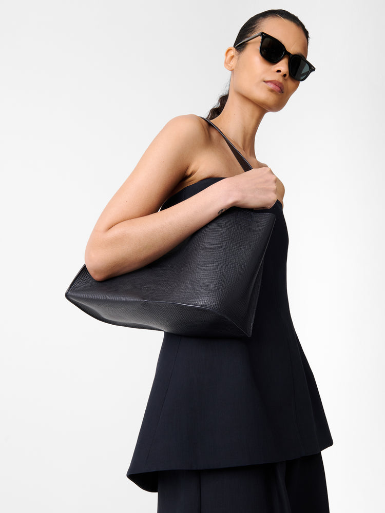 DOUBLET LEATHER MEDI BAG IN DARKEST NAVY