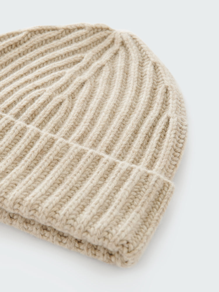 SN X AARON LEVINE BERWICK BEANIE IN OATMEAL