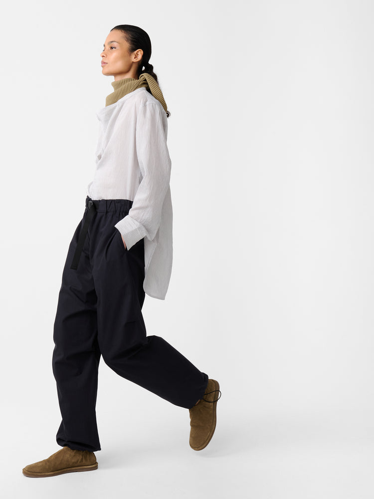 CARO PANT IN DARKEST NAVY