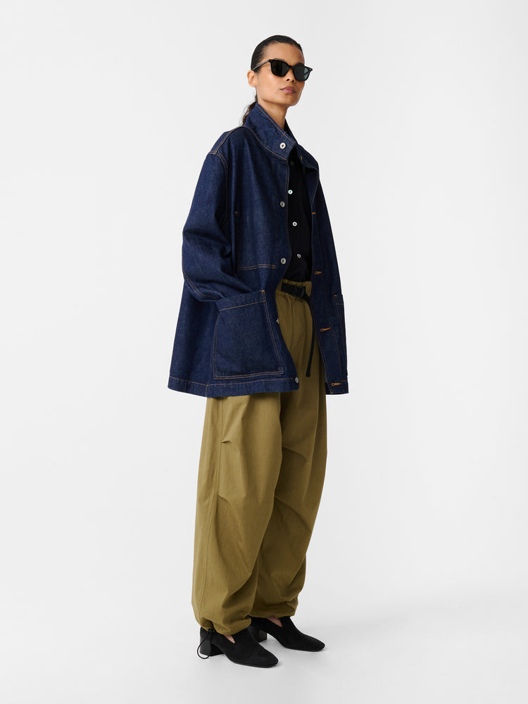 CARO PANT IN MILITARY GREEN
