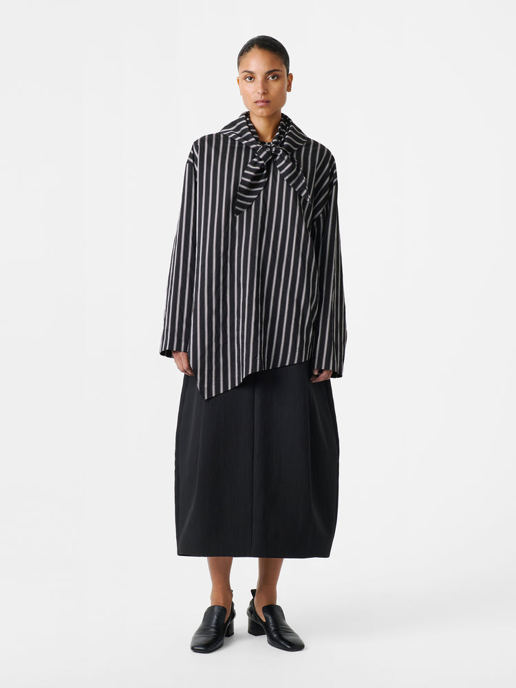 CARSON SKIRT IN BLACK