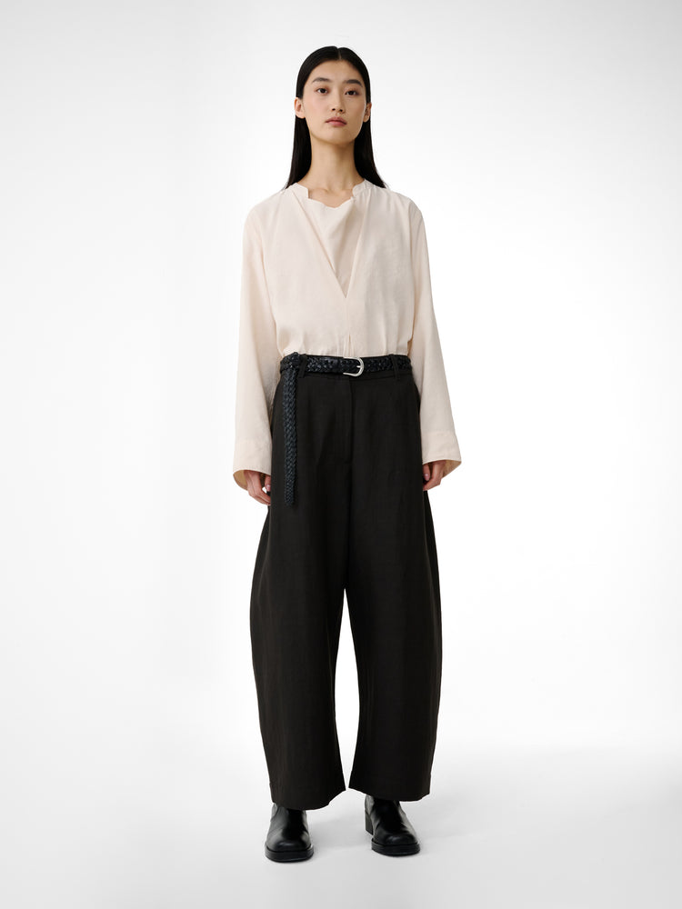 CHALCO LINEN PANT IN BLACK GRAPE
