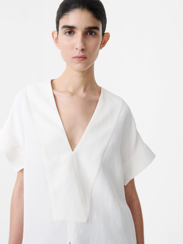 CIRCE LINEN TOP IN PARCHMENT