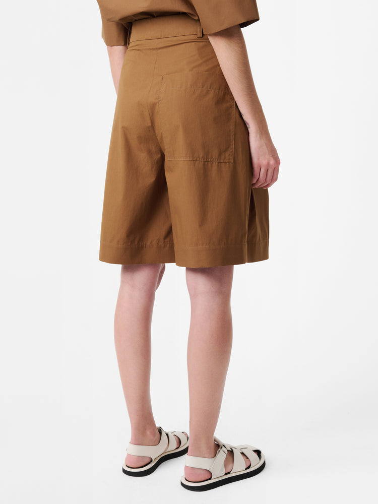 CITO SHORT IN ALMOND
