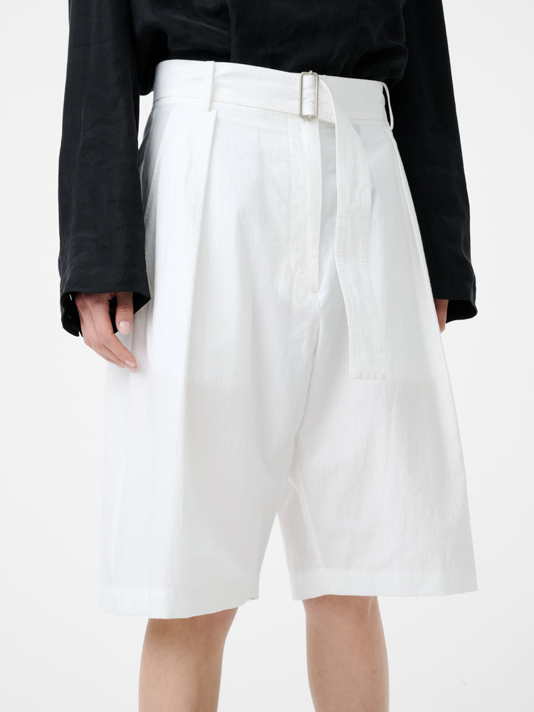 CREON SHORT IN WHITE