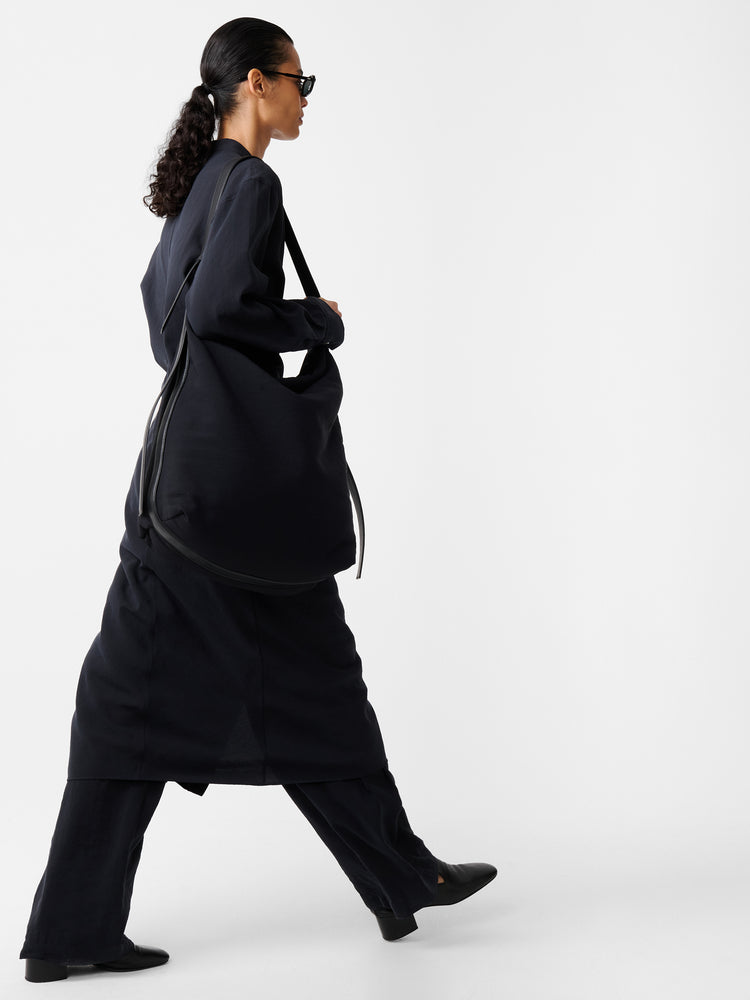 FIORE DRESS IN DARKEST NAVY