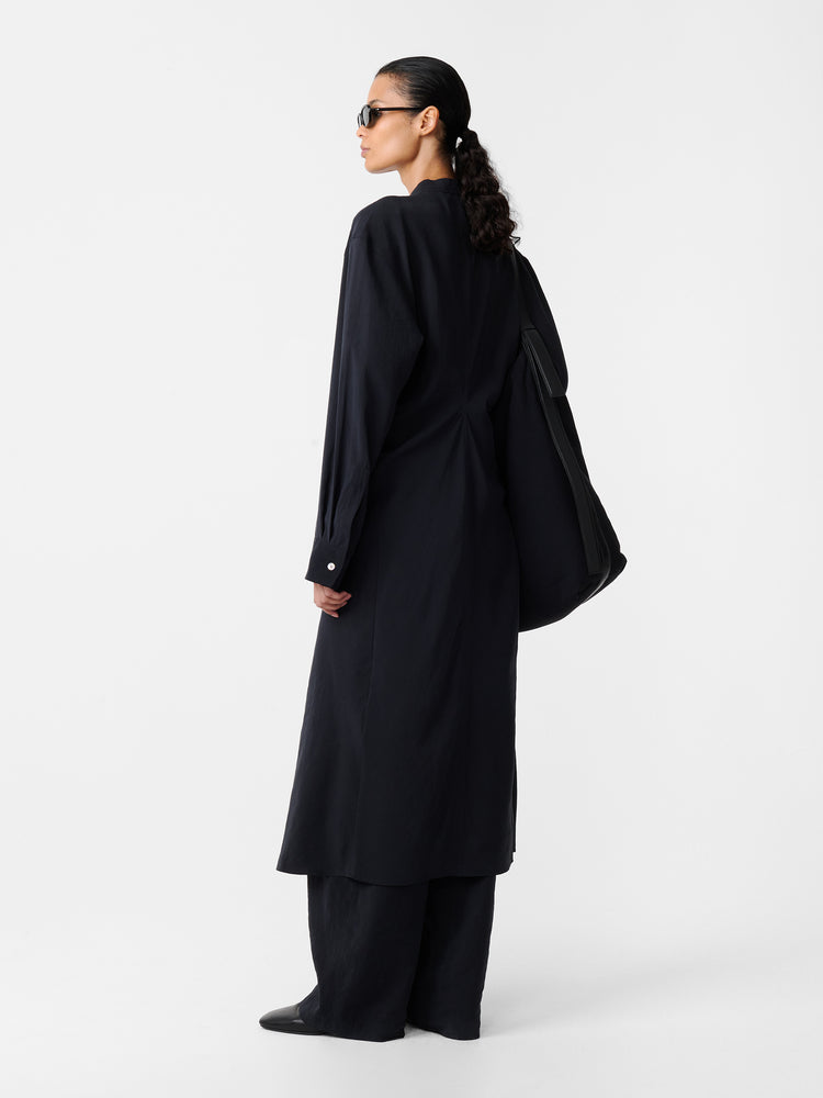 FIORE DRESS IN DARKEST NAVY