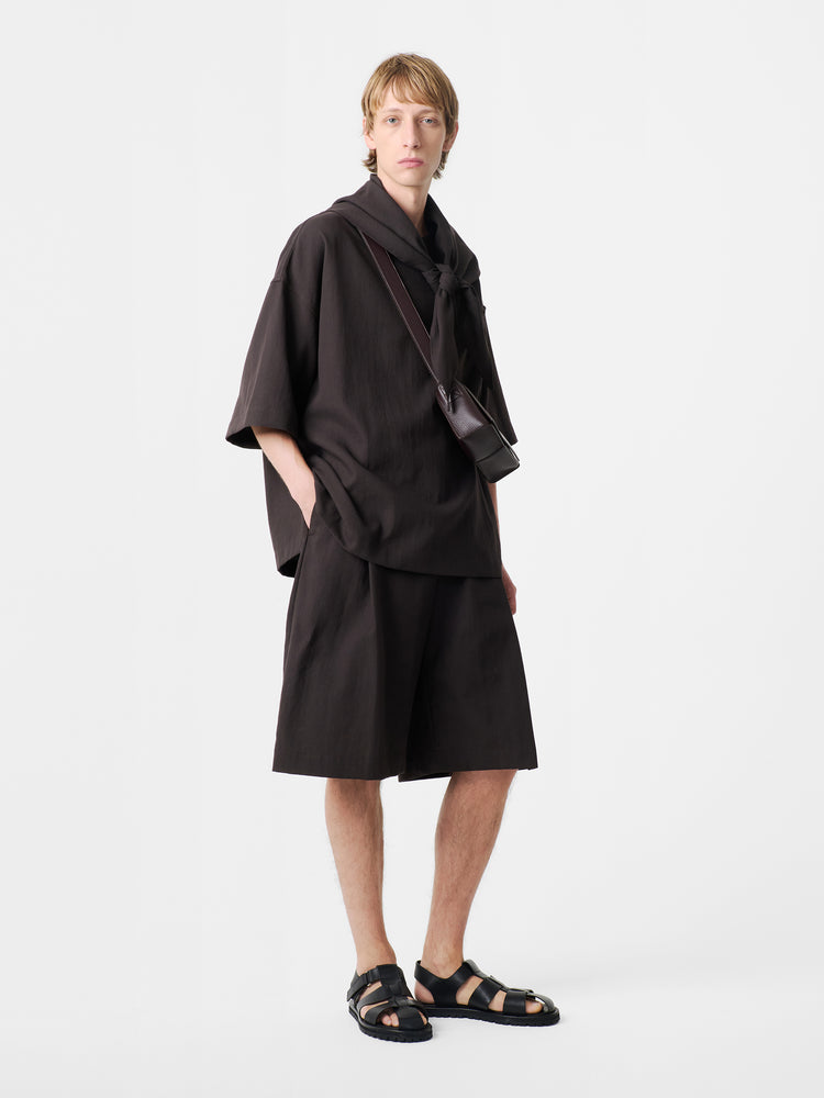 FOWLD SHORT IN DARKEST NAVY