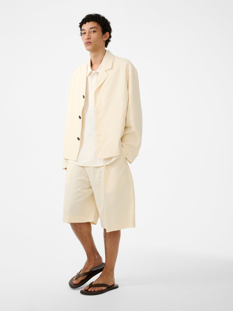 FOWLD SHORT IN ANTIQUE WHITE