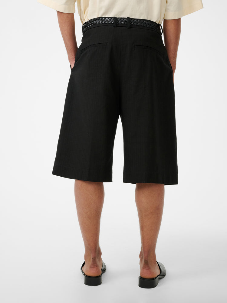 FOWLD SHORT IN BLACK