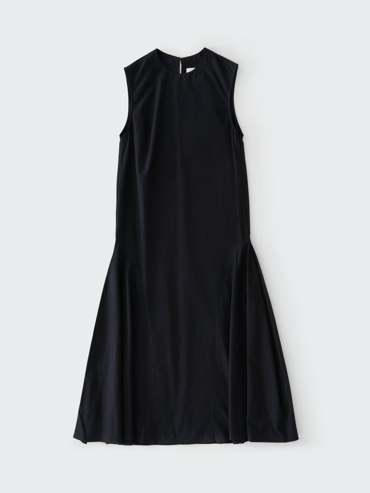 KNEP DRESS IN DARKEST NAVY