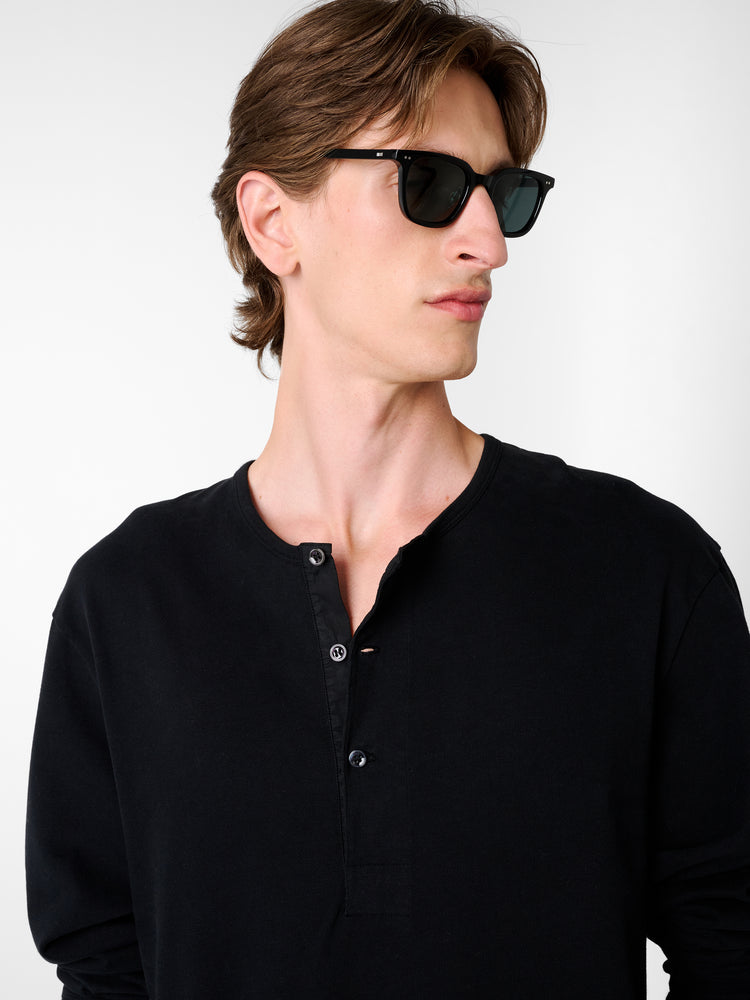 KUYTO JERSEY IN BLACK