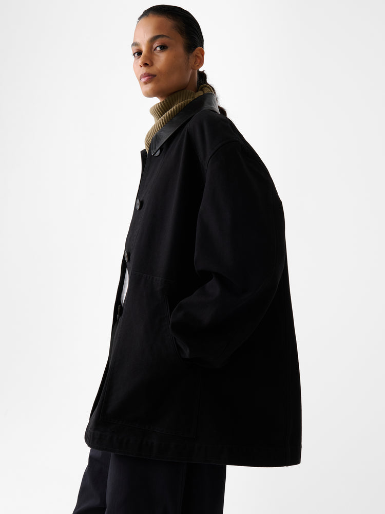 LEADER JACKET IN DARKEST NAVY