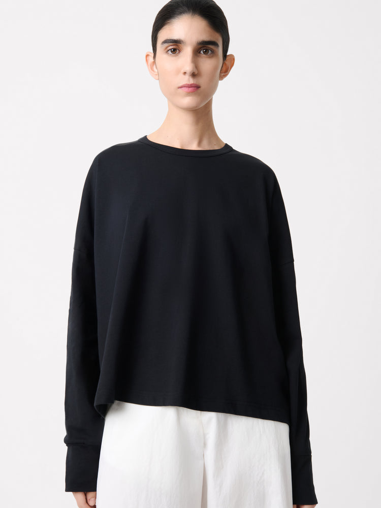 LOOP LONG SLEEVE T-SHIRT IN BLACK
