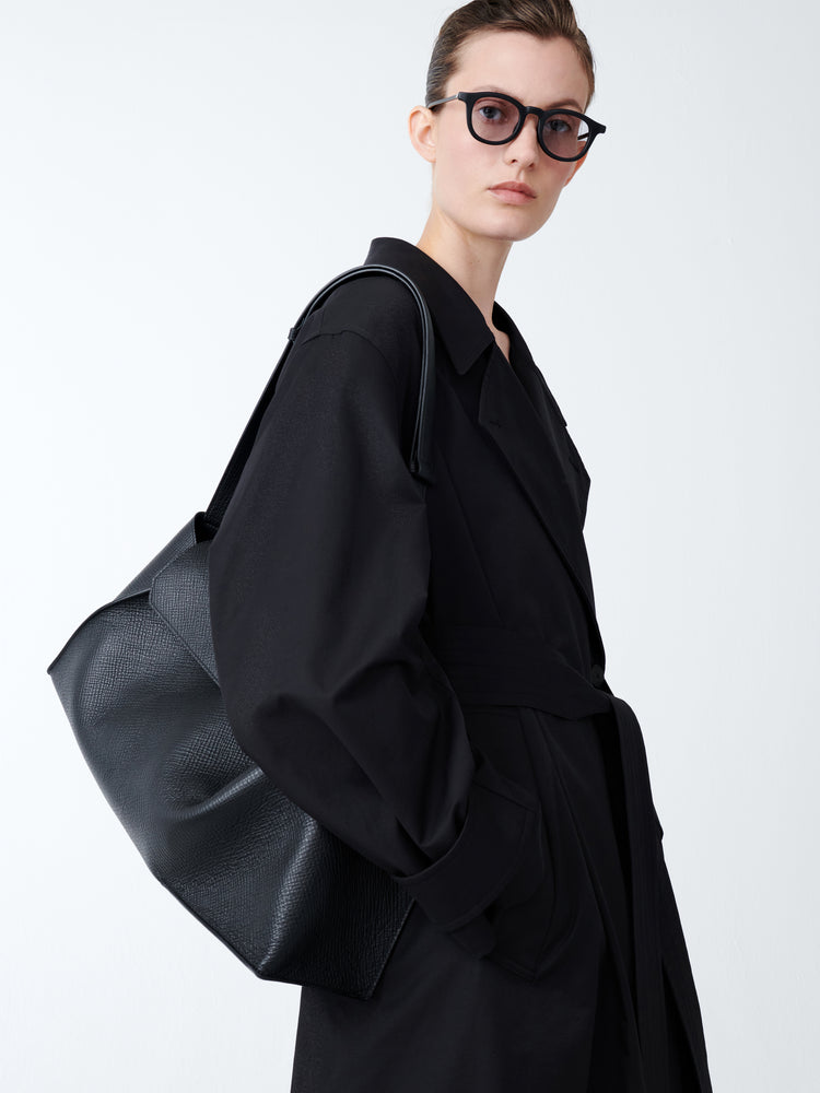 MAWER COAT IN BLACK GRAPE