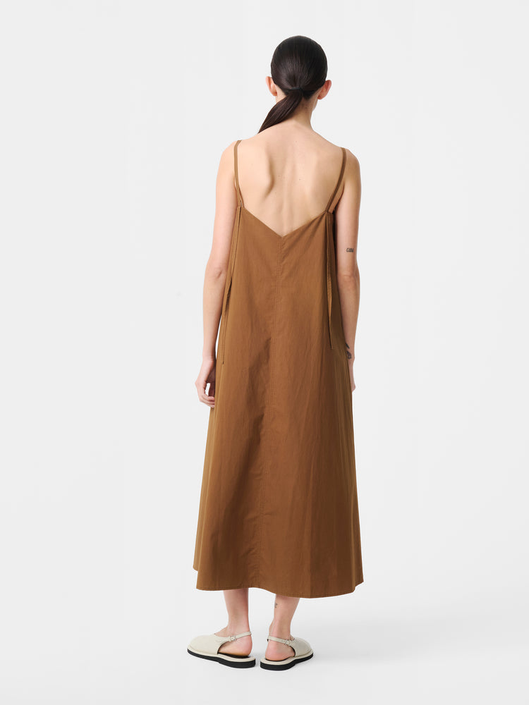 OMA DRESS IN ALMOND