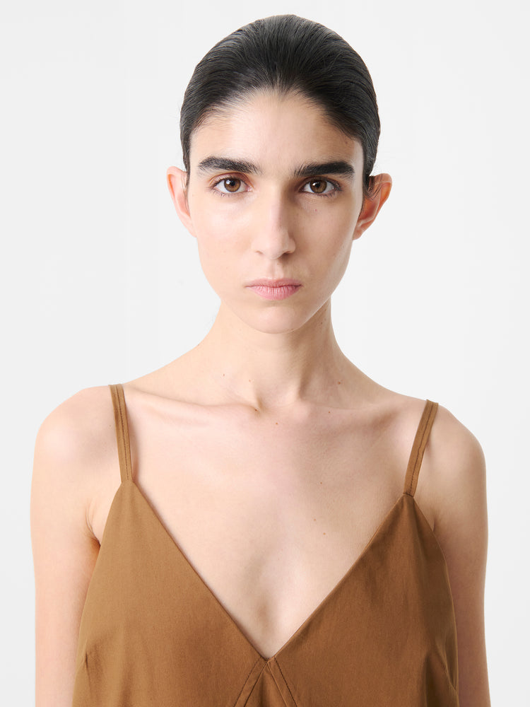 OMA DRESS IN ALMOND