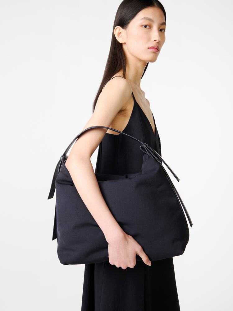 TRANSIT BAG IN DARKEST NAVY