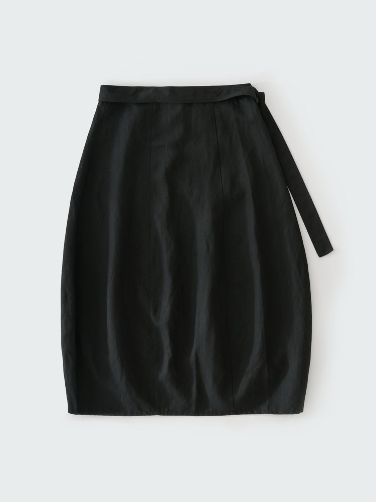 ORCHA SKIRT IN BLACK GRAPE