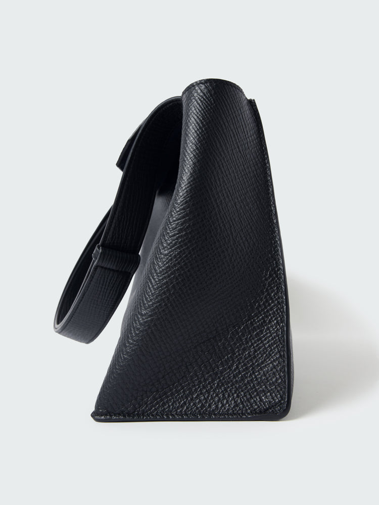 【EXCLUSIVE】SHIBORU LEATHER BAG IN DARKEST NAVY