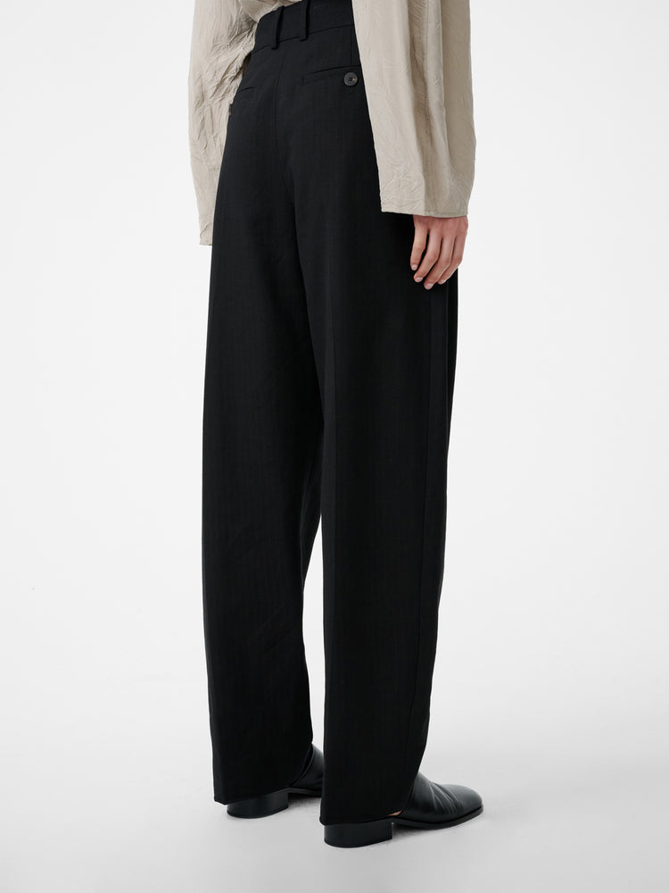 SPERRO PANT IN BLACK