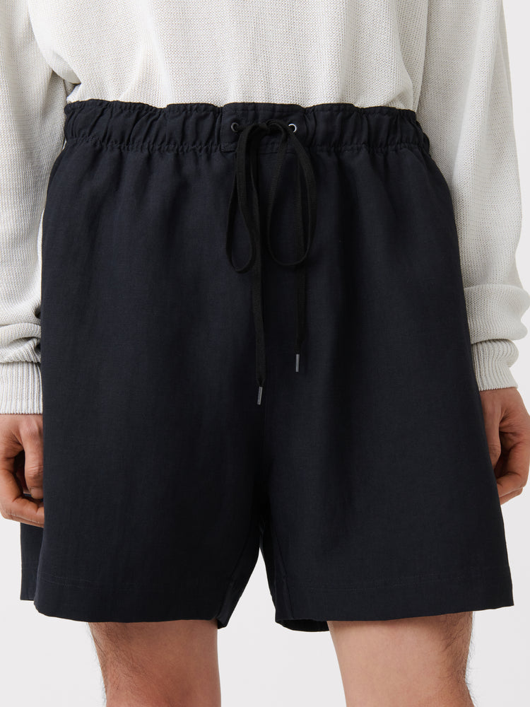 STARBOARD SHORT IN DARKEST NAVY