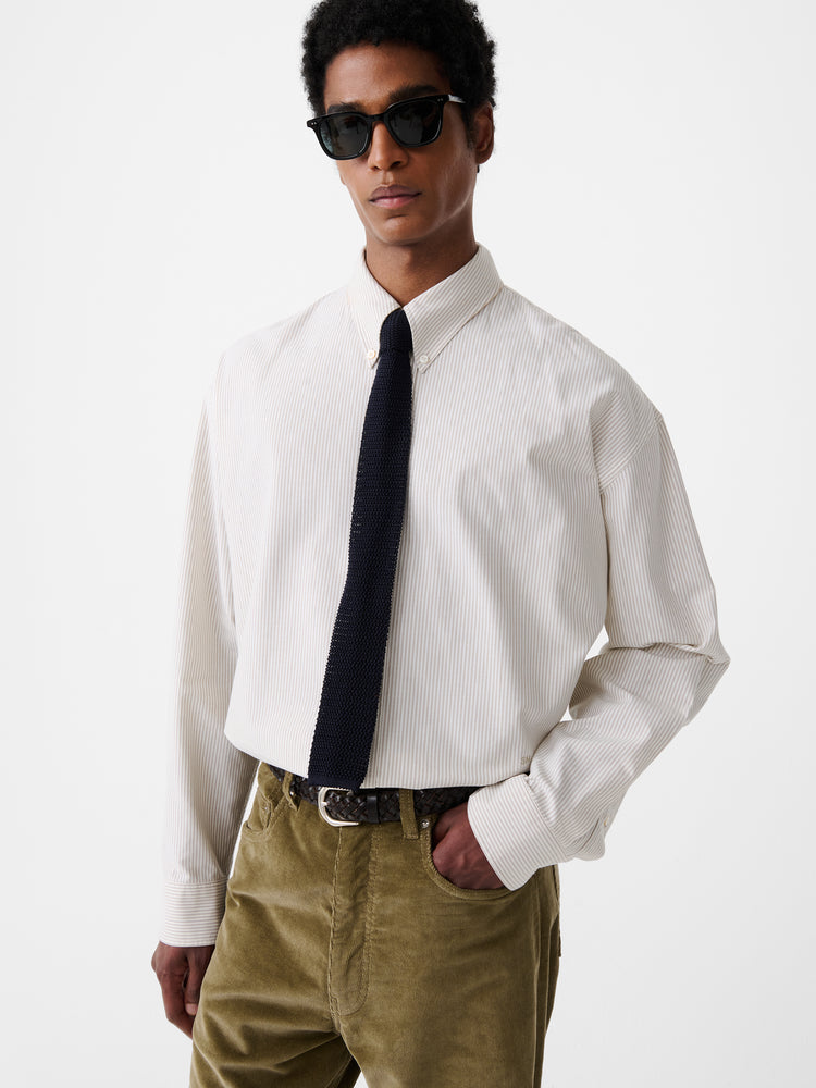 SILK TIE IN DARKEST NAVY