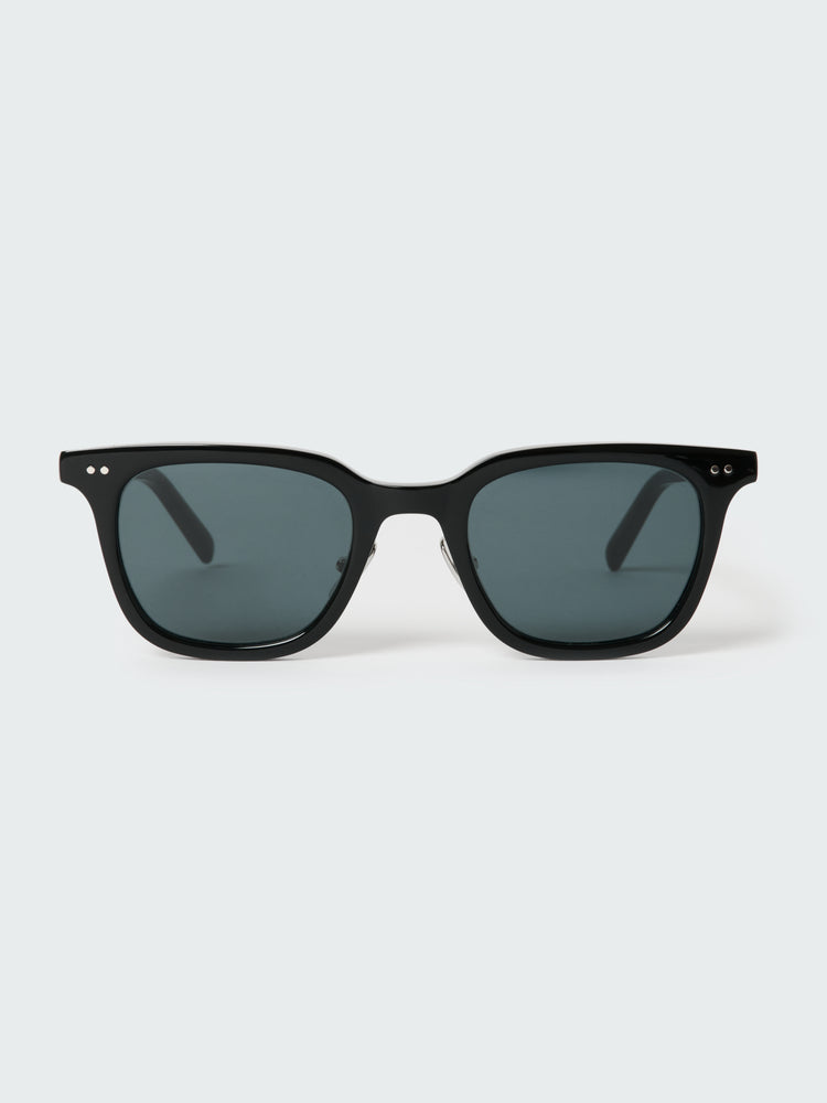 TYPE 1 SUNGLASSES IN BLACK