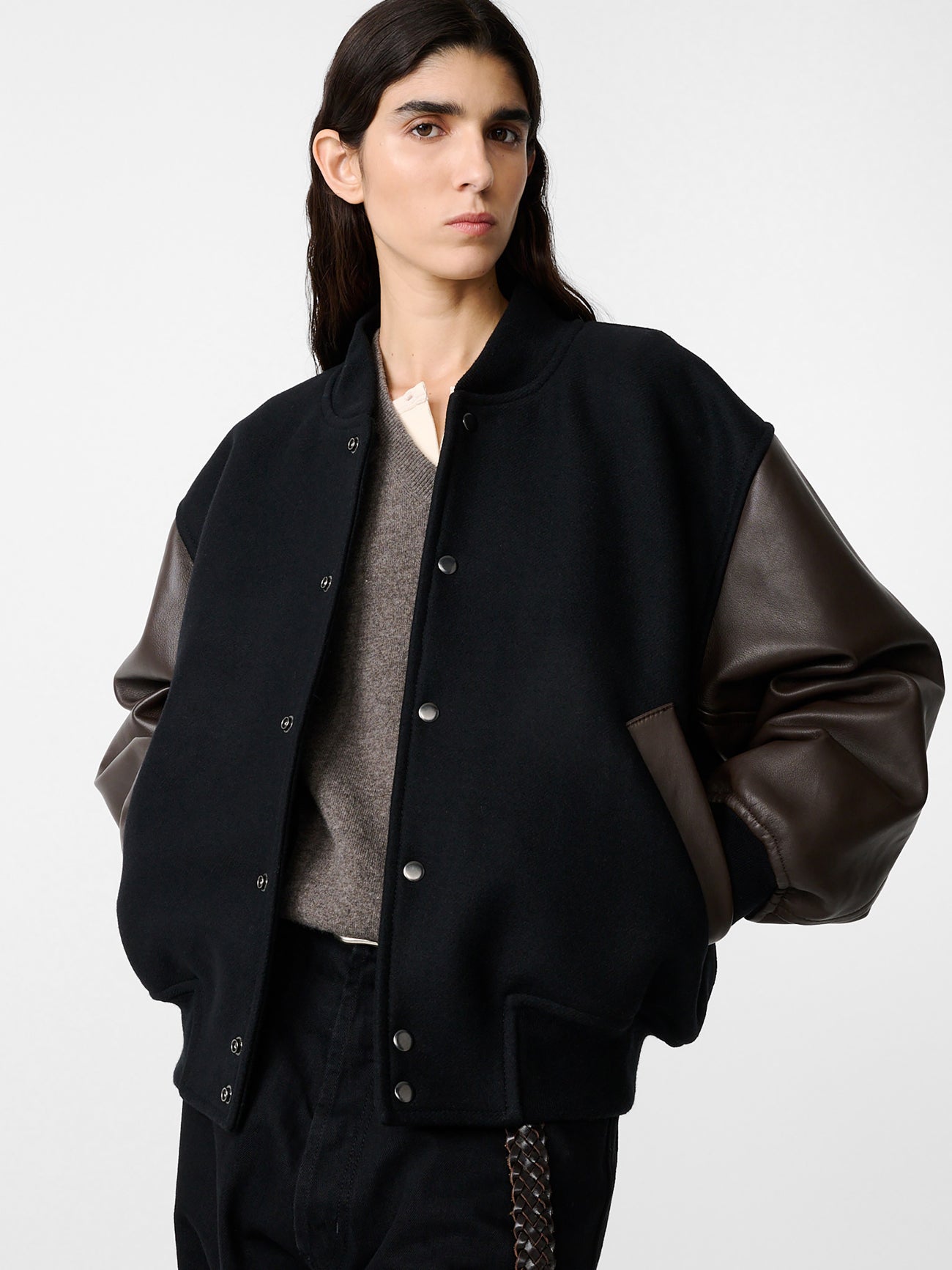 ALPH LEATHER BOMBER JACKET IN BLACK / COCOA