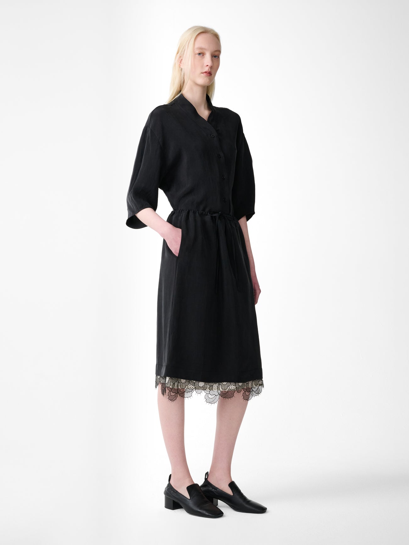 ASTI TOP IN BLACK