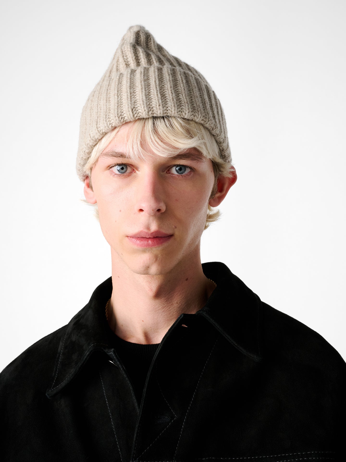 SN X AARON LEVINE BERWICK BEANIE IN OATMEAL