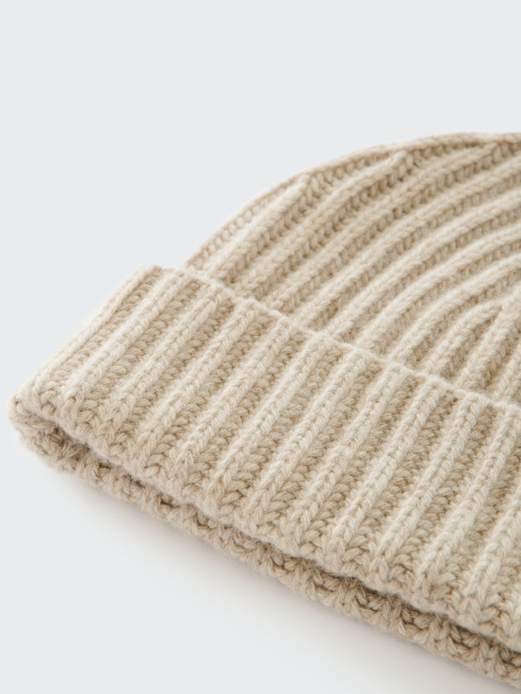 SN X AARON LEVINE BERWICK BEANIE IN OATMEAL