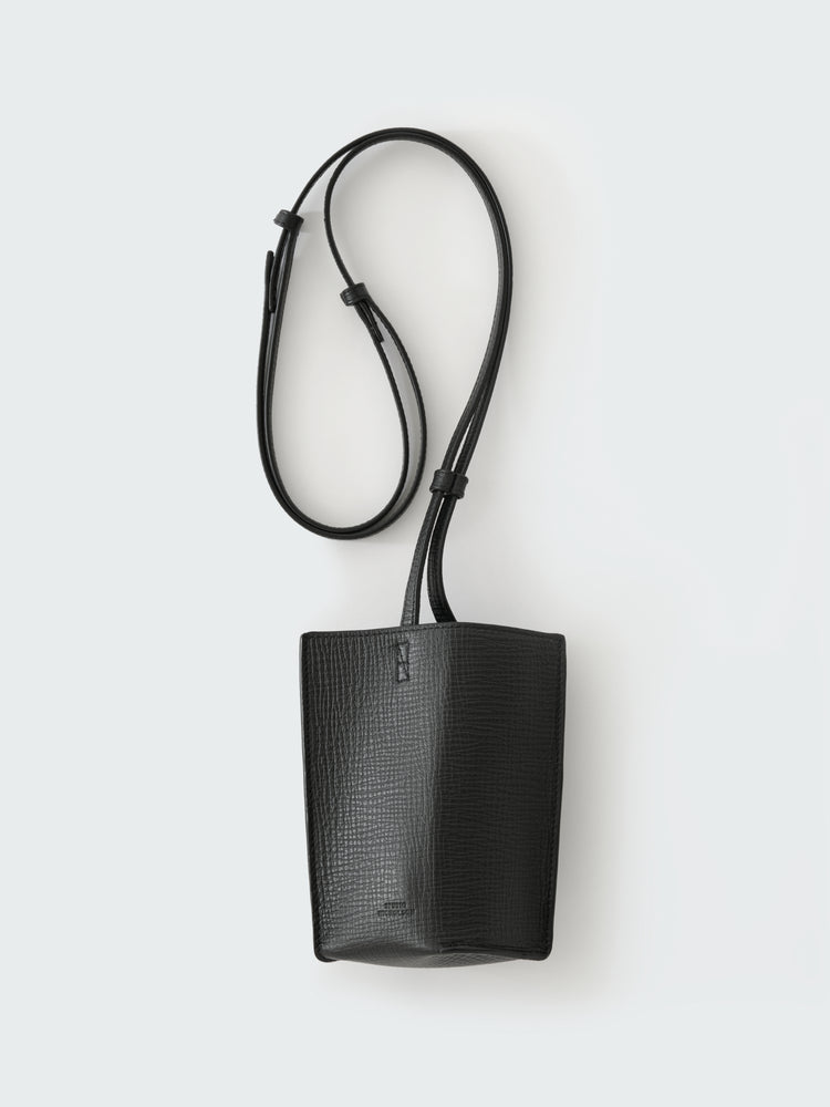 CARTMEL LEATHER POUCH IN BLACK