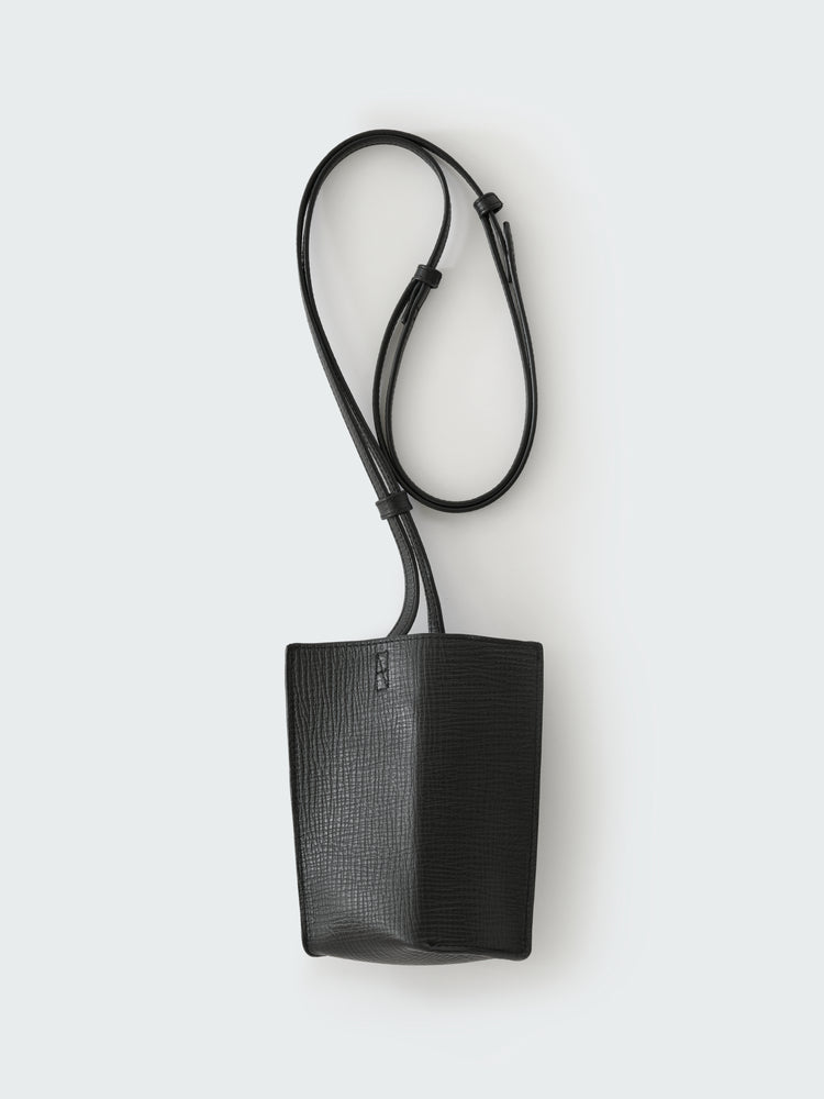 CARTMEL LEATHER POUCH IN BLACK