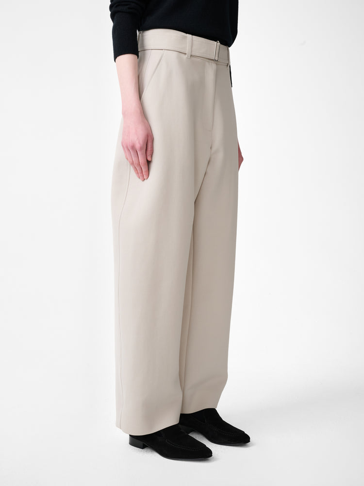 CHATTO WOOL BELTED  PANT IN PUTTY