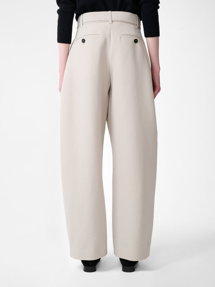 CHATTO WOOL BELTED  PANT IN PUTTY