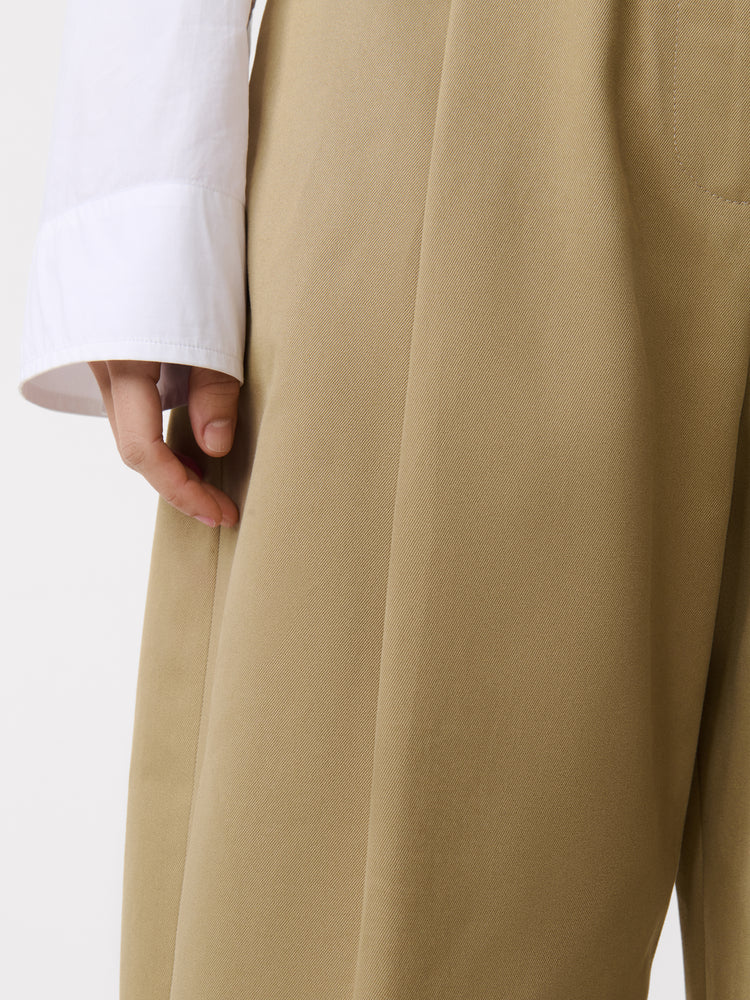 DORDONI PLEATED PANT IN TAN