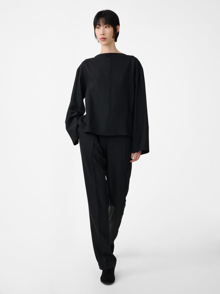 EORSA TOP IN BLACK