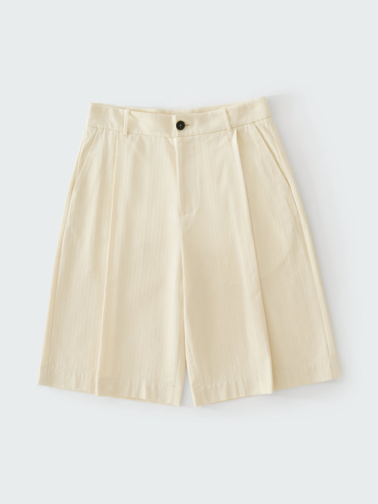 FOWLD SHORT IN ANTIQUE WHITE