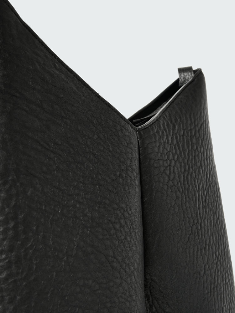 HOHO LEATHER BAG IN BLACK