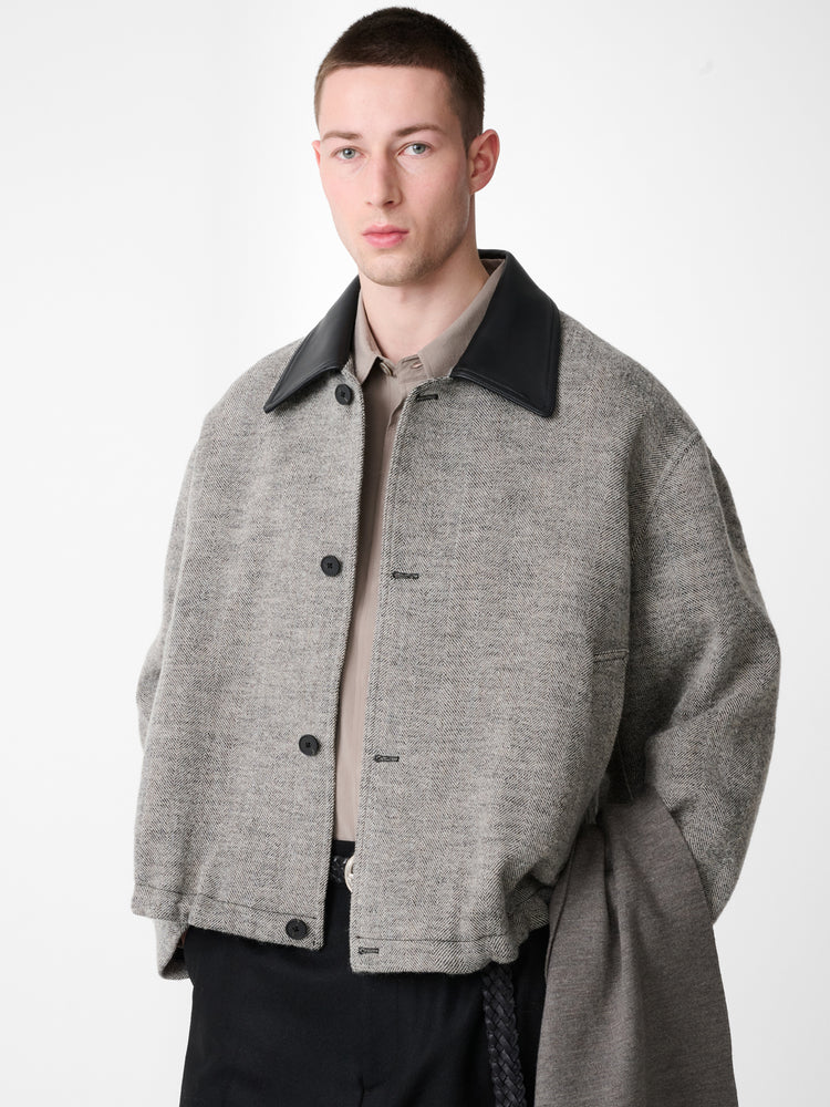 HOWTH WOOL JACKET IN BLACK / WHITE