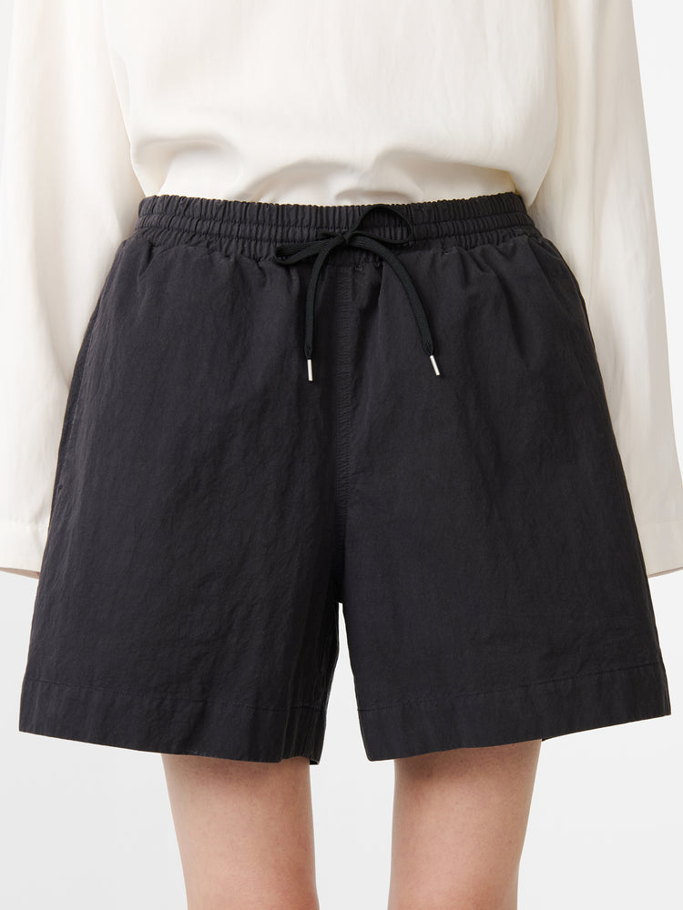 KARYA SHORT IN DARK NAVY