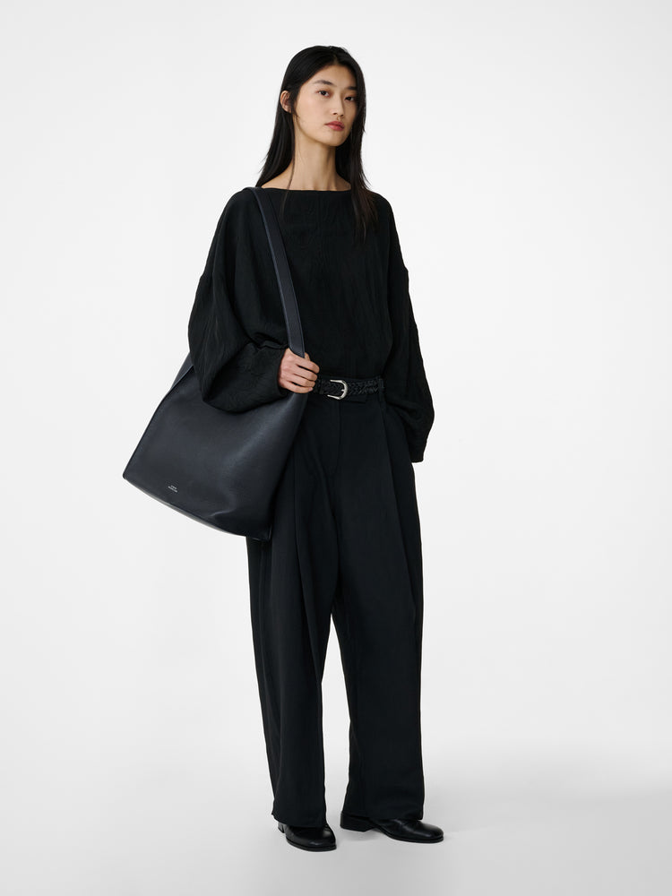 LAU TOP IN BLACK