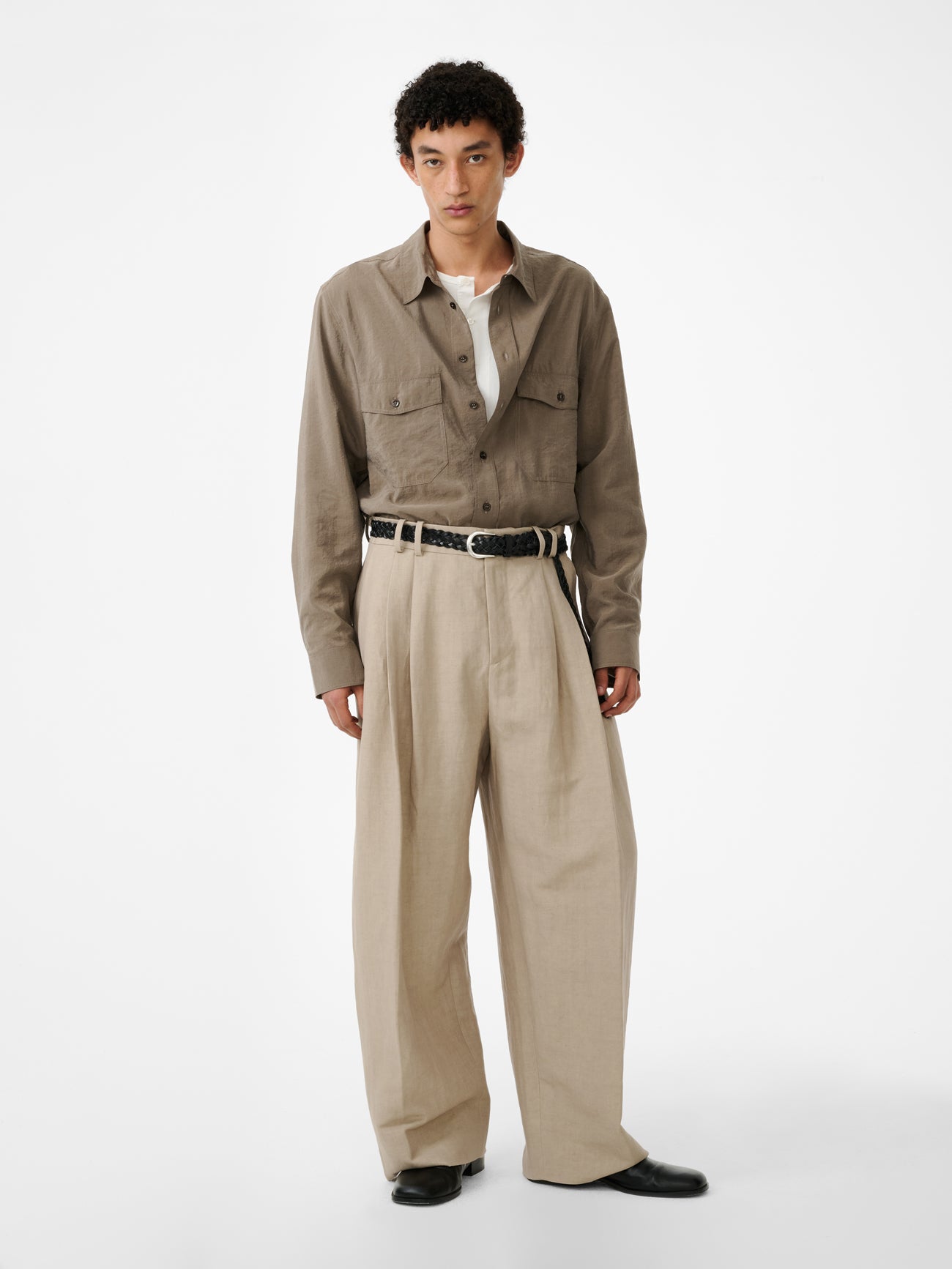 LINE LINEN PANT IN SAND