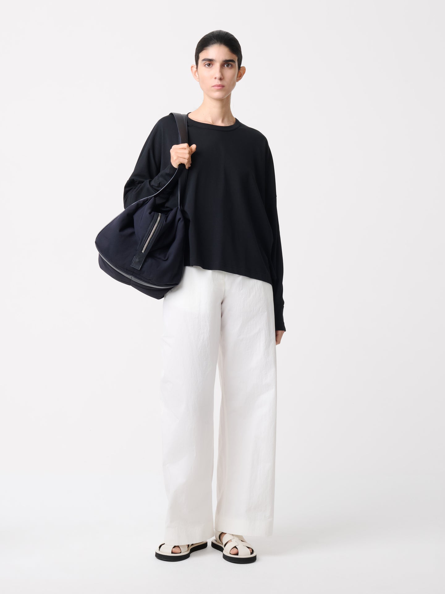 LOOP LONG SLEEVE T-SHIRT IN BLACK